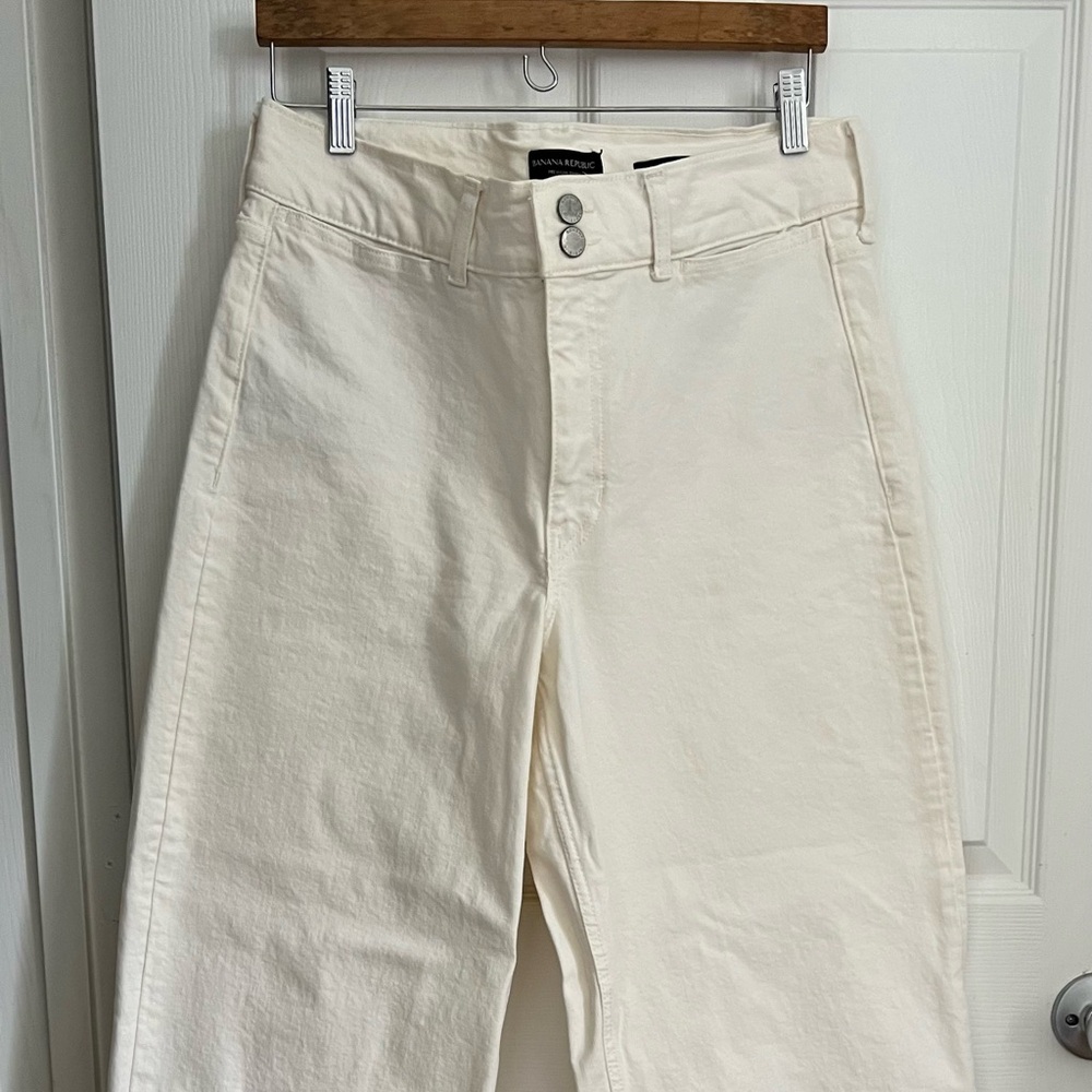 Banana Republic Cream Wide Leg Crop Pants